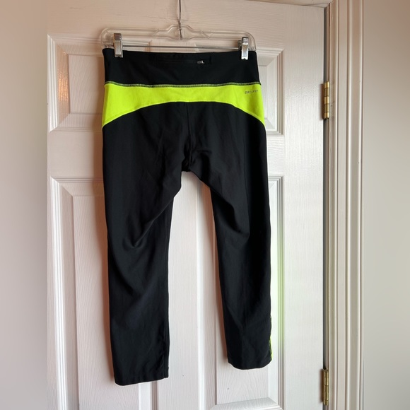 Nike Running Dri-Fit women’s leggings sz M - Picture 2 of 12